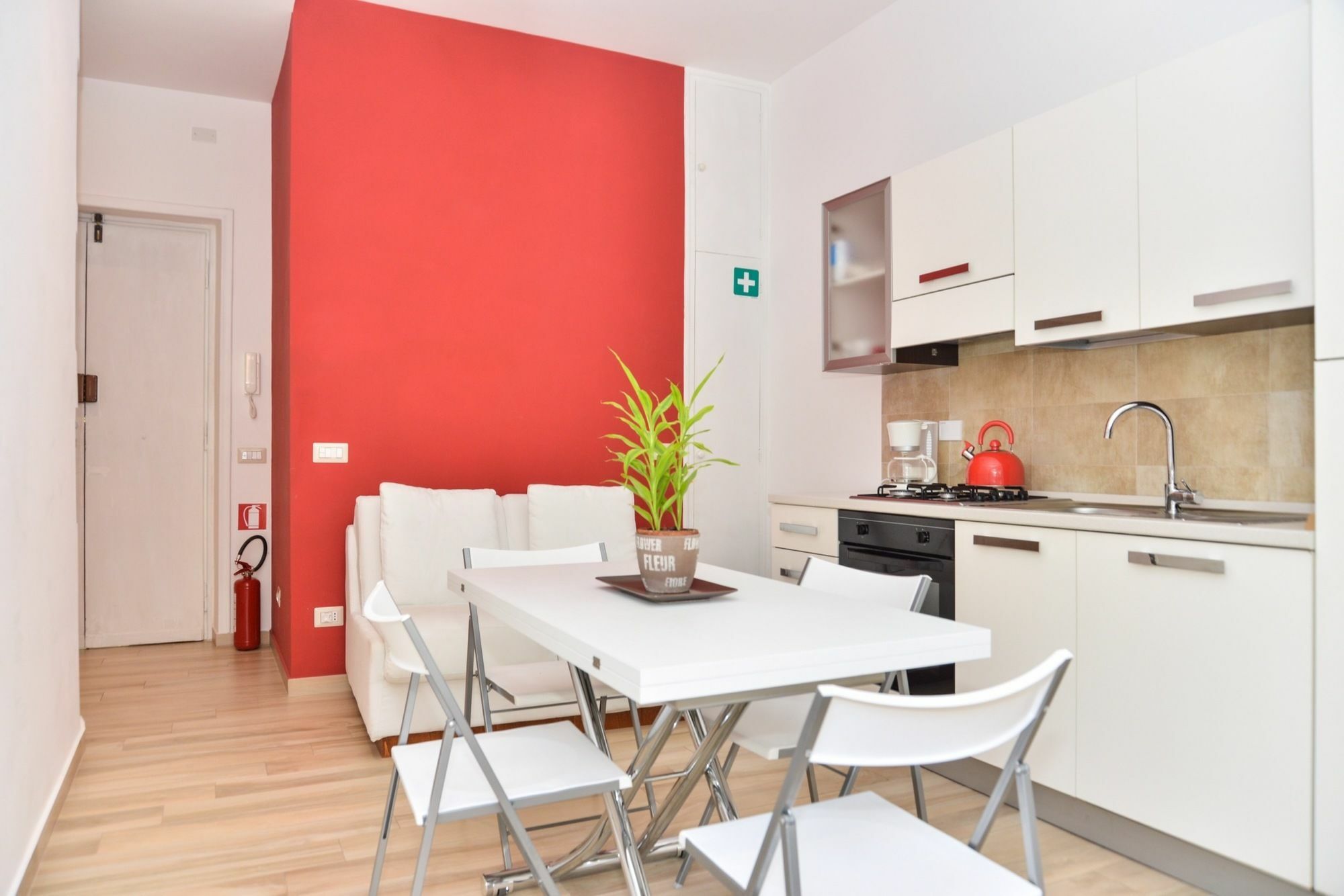 Your Rhome Rome Exterior photo